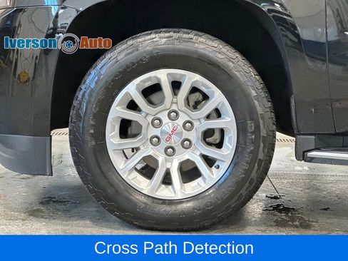 Used 2019 GMC Yukon SLT AWD/4WD image 11