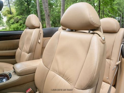 Used 2010 Lexus SC 430 Convertible RWD image 37