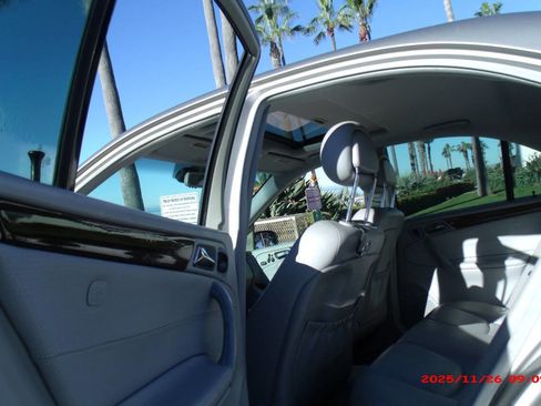 Used 2003 Mercedes-Benz C 320 C 320 4dr Sedan image 17