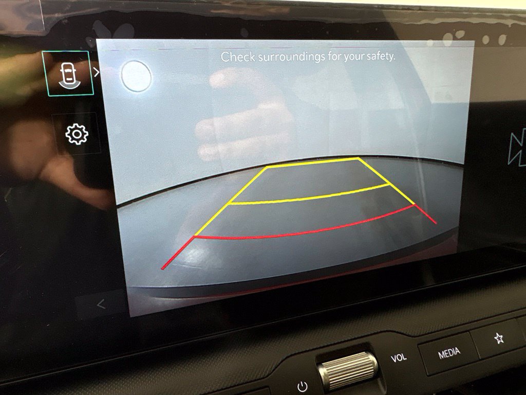 New 2026 Kia K4 FWD image 30