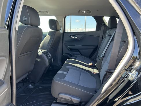 New 2025 Chevrolet Blazer LT w/ Midnight/Sport Edition image 9