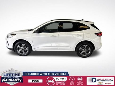 Used 2023 Ford Escape ST-Line AWD/4WD image 5