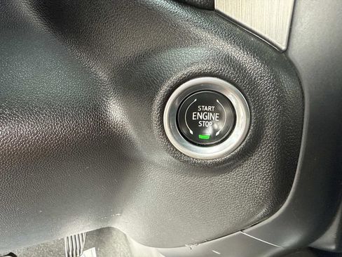 Used 2021 GMC Sierra 3500 Denali w/ Denali Ultimate Package image 34