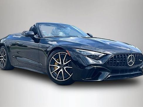 Used 2022 Mercedes-Benz SL 63 AMG 4MATIC image 1