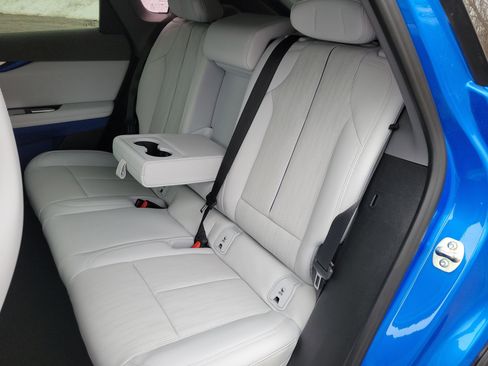 New 2026 Cadillac Optiq Luxury 2 image 28