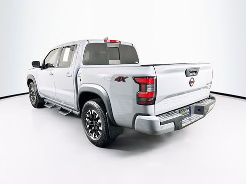 Used 2023 Nissan Frontier PRO-4X w/ Technology Package AWD/4WD image 5