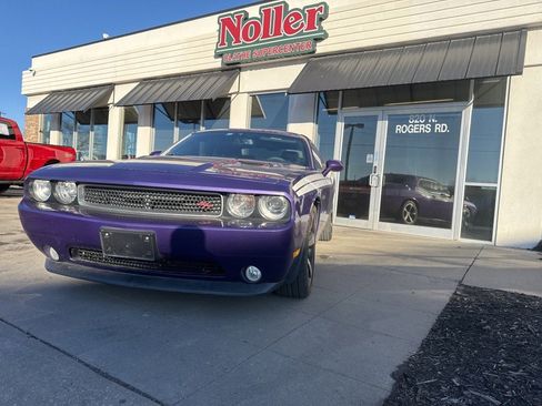 Used 2013 Dodge Challenger R/T image 8