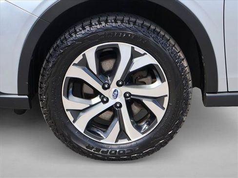 Used 2022 Subaru Outback Limited AWD/4WD image 29