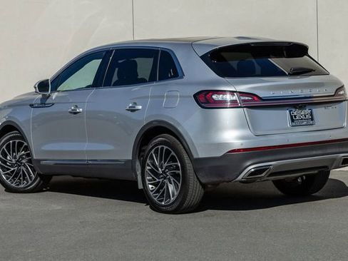 Used 2019 Lincoln Nautilus Reserve image 3
