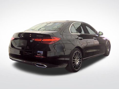 Used 2025 Mercedes-Benz C 300 4MATIC Sedan image 27