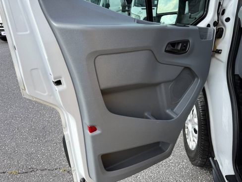 Used 2016 Ford Transit 250 138 w/ Interior Upgrade Package RWD image 11