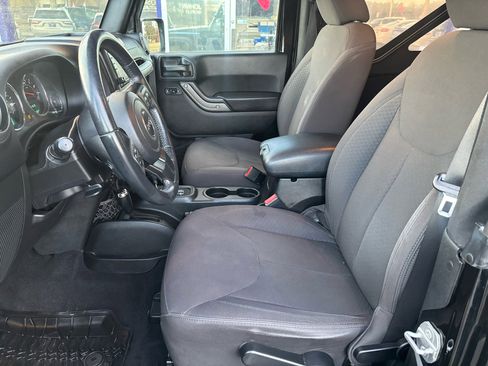 Used 2017 Jeep Wrangler Willys Wheeler image 8