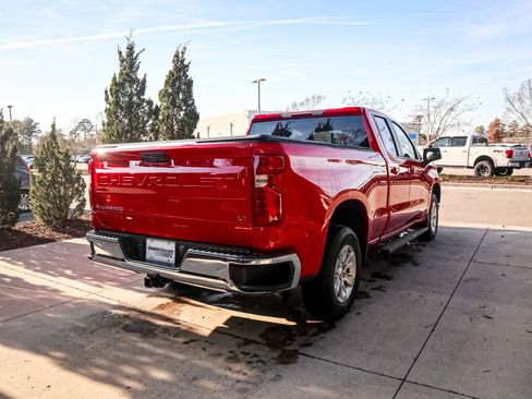 Used 2023 Chevrolet Silverado 1500 LT image 10