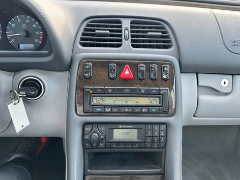 Used 2003 Mercedes-Benz CLK 430 Cabriolet image 21