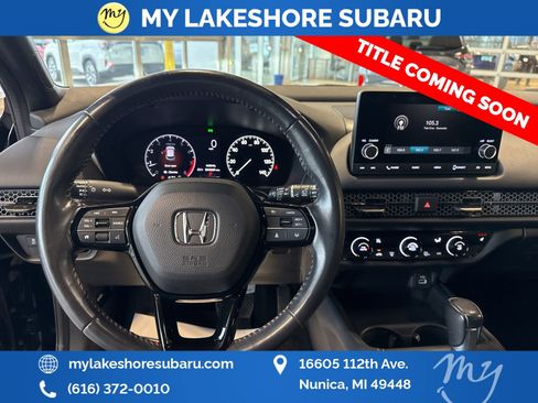Used 2023 Honda HR-V Sport image 6