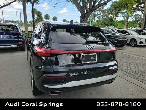 Certified 2025 Audi Q5 Premium w/ Premium Plus AWD/4WD image 12