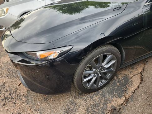 Used 2019 MAZDA MAZDA3 AWD Hatchback image 13