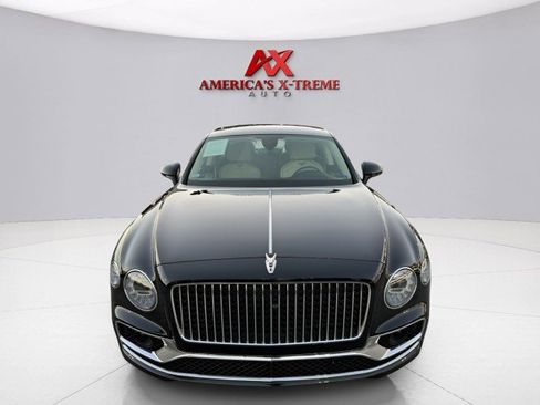 Used 2022 Bentley Flying Spur W12 image 9