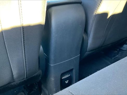 Used 2021 Ford EcoSport SE w/ SE Convenience Package image 33