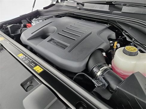 New 2026 Land Rover Range Rover Sport SE image 19