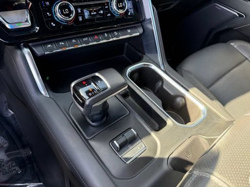 Certified 2022 GMC Sierra 1500 Denali AWD/4WD image 31