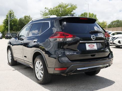 Used 2020 Nissan Rogue SV FWD image 6