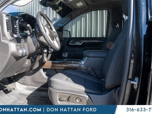 Used 2022 GMC Sierra 1500 Elevation w/ LPO, Elevation Black Package image 3