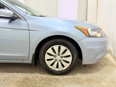 Used 2012 Honda Accord LX image 38