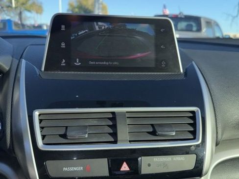 Used 2018 Mitsubishi Eclipse Cross SEL image 6