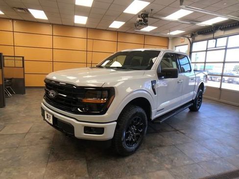 New 2025 Ford F150 XLT w/ Equipment Group 301A Standard image 3