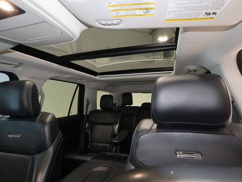 Used 2025 Ford Expedition Platinum AWD/4WD image 18
