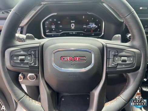 Used 2025 GMC Sierra 1500 AT4 w/ AT4 Premium Package AWD/4WD image 21