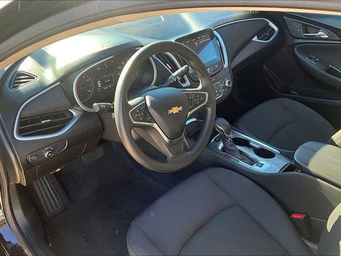 Used 2024 Chevrolet Malibu LT image 15