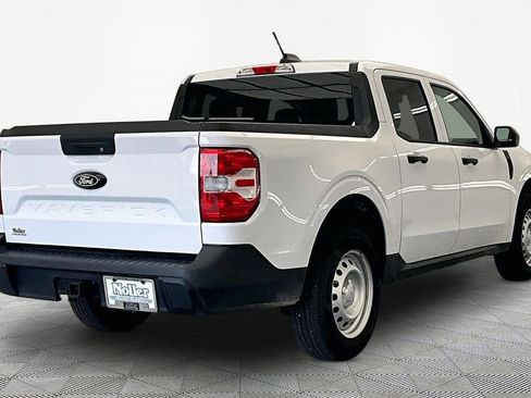 Used 2025 Ford Maverick XL FWD image 2