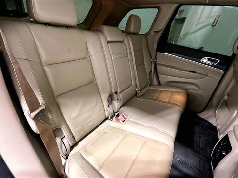 Used 2022 Jeep Grand Cherokee Limited image 36