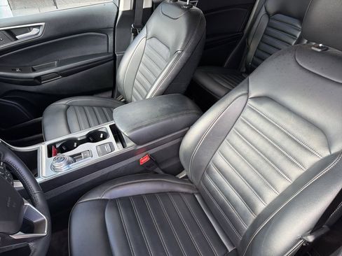 Used 2022 Ford Edge SEL w/ Convenience Package image 10