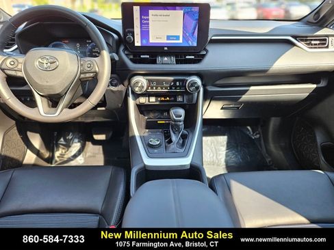 Used 2023 Toyota RAV4 XSE image 15