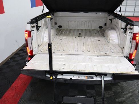 Used 2019 Ford F250 Limited w/ FX4 Off-Road Package AWD/4WD image 35