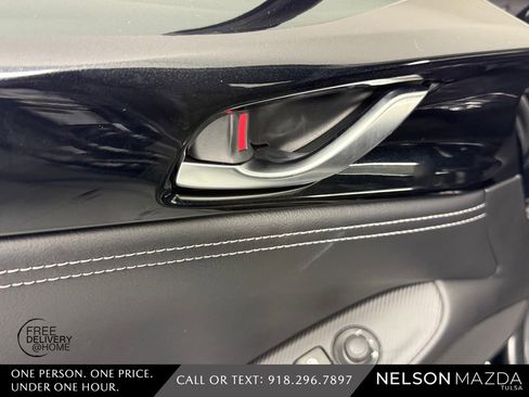 New 2026 MAZDA MX-5 Miata Club w/ Interior Package RWD image 22