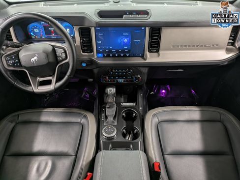 Used 2025 Ford Bronco Outer Banks AWD/4WD image 25