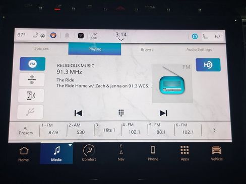 Certified 2023 Jeep Grand Cherokee Limited w/ Black Appearance Package image 22