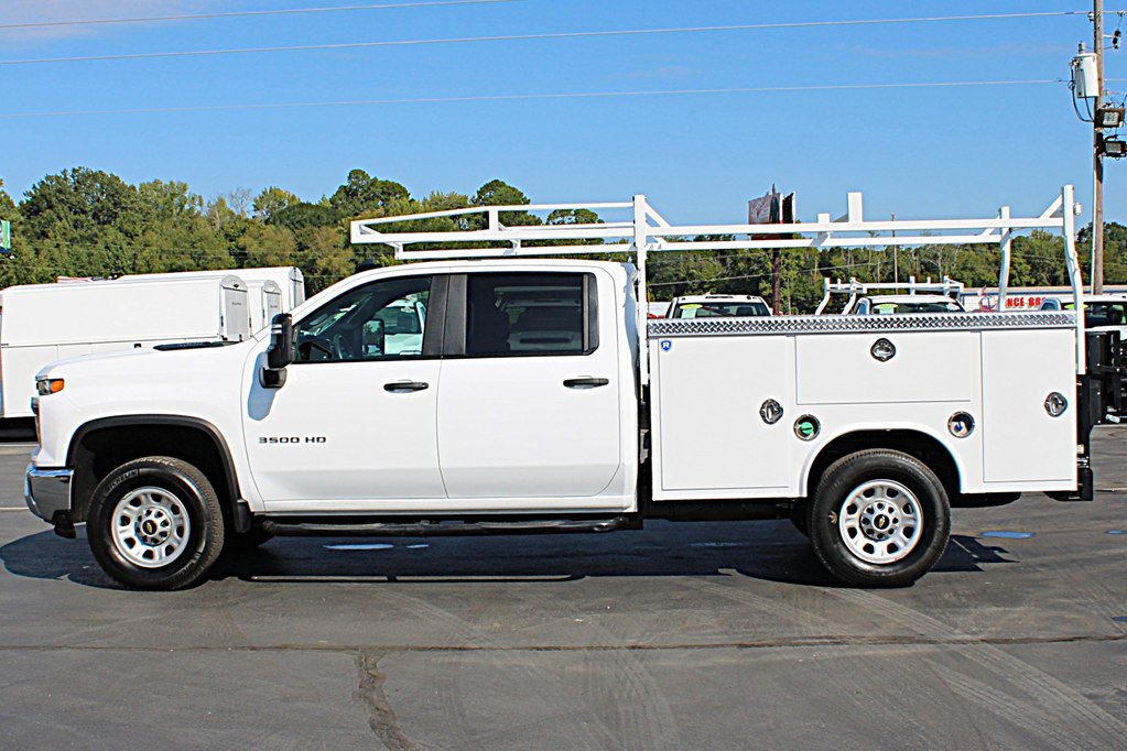 Used 2025 Chevrolet Silverado 3500 W/T w/ WT/CX Safety Package AWD/4WD image 6