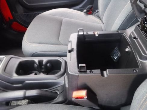 Certified 2024 Jeep Wrangler Sport S AWD/4WD image 17