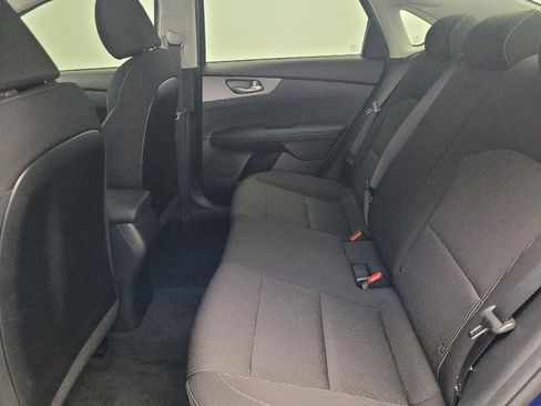 Used 2019 Kia Forte LXS FWD image 18