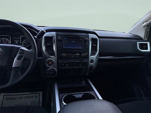 Certified 2017 Nissan Titan SV image 22