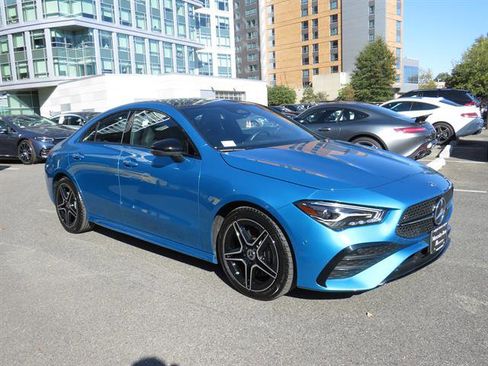 Used 2025 Mercedes-Benz CLA 250 4MATIC image 5