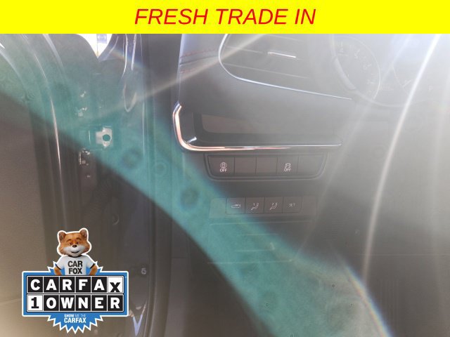 Used 2023 MAZDA MAZDA3 s FWD image 11