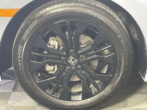 Used 2025 Honda Odyssey Sport-L image 9