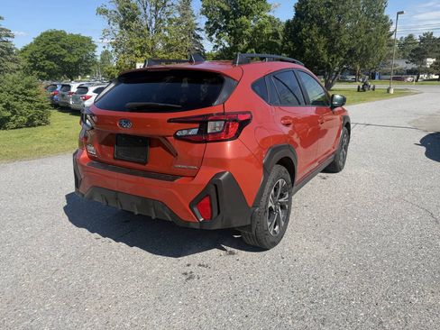 Used 2024 Subaru Crosstrek 2.0i Premium AWD/4WD image 5