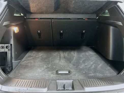 Certified 2025 Chevrolet Trax RS w/ Sunroof Package image 25